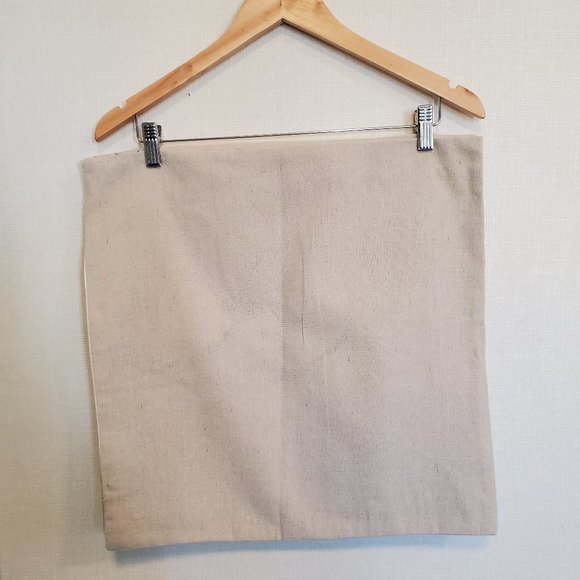 Set of two burlap pillow cases, pillow not included. - Picture 2 of 3